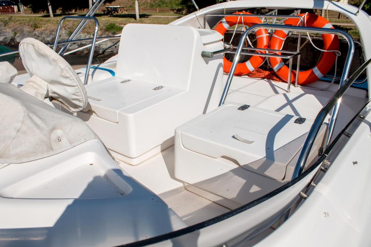 Aquadouro Yacht Radames - Sleep Boat Experience Hotell Castelo de Paiva Eksteriør bilde